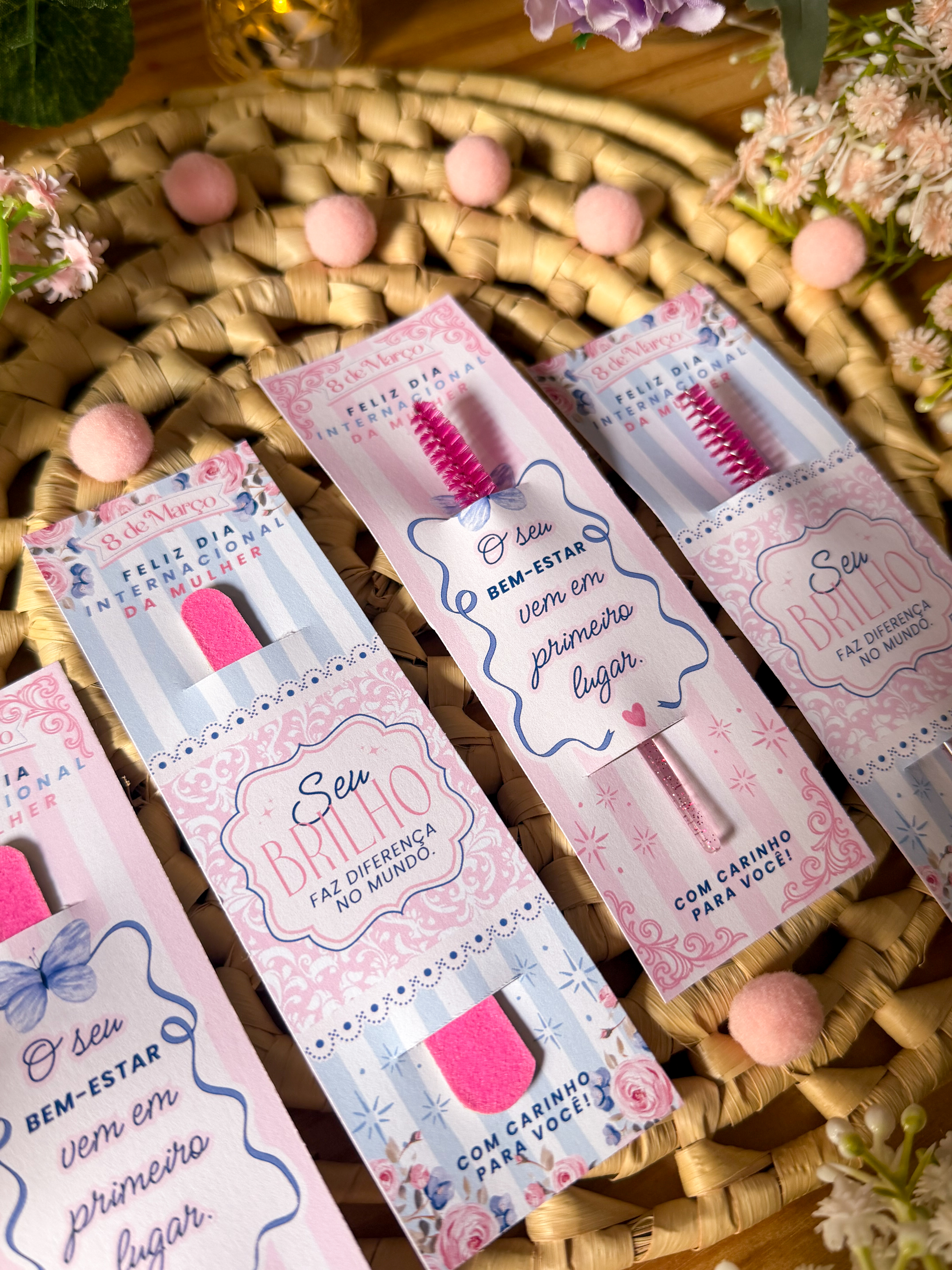 Card com lixa ou escovinha 